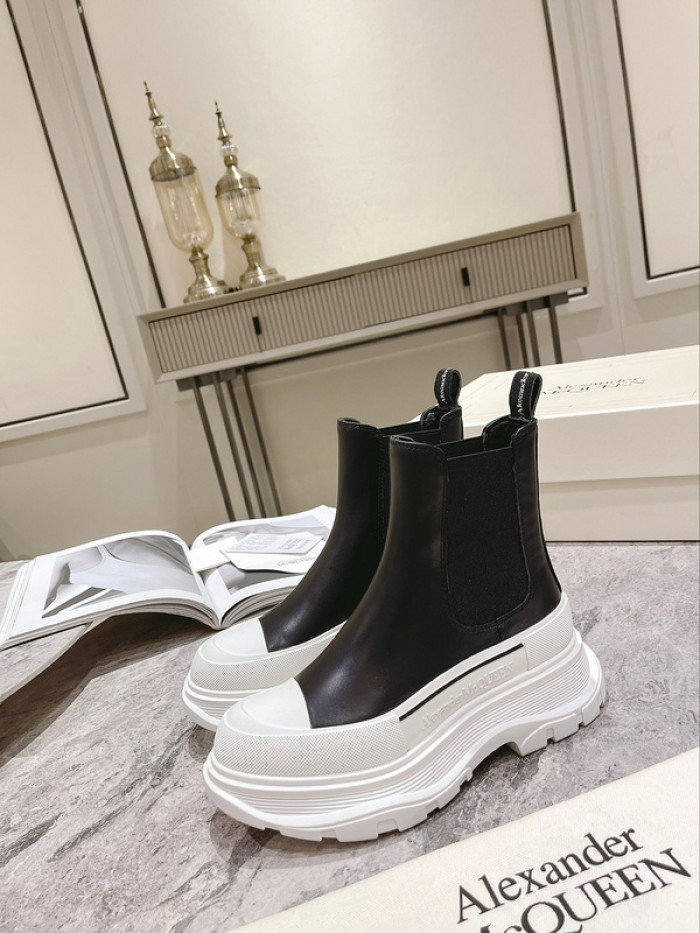 A1EXANDER M*QUEEN SNEAKERS WHGP7-133