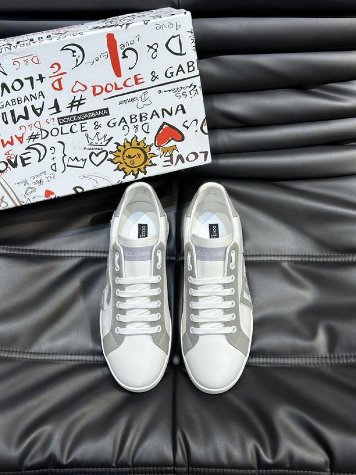 D.G. Sneakers DG210-244