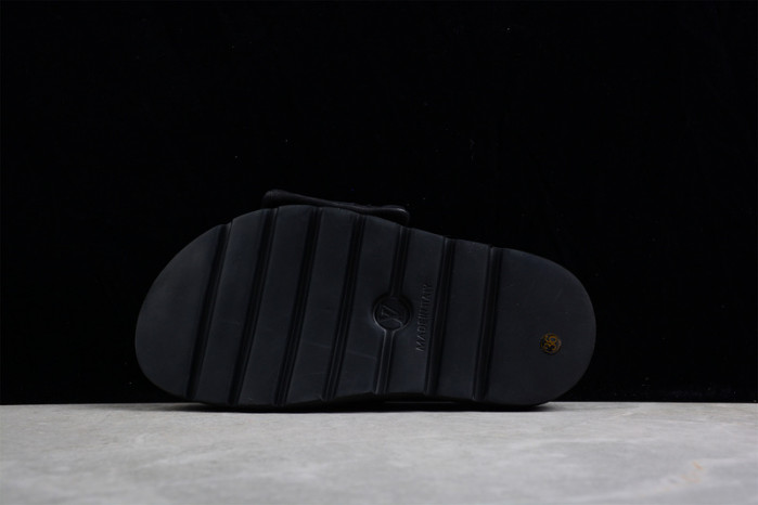 1*V SLIPPERS 11V0107-063