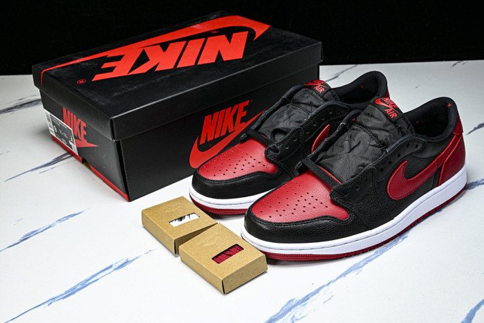 Air Jordan 1 Low OG 