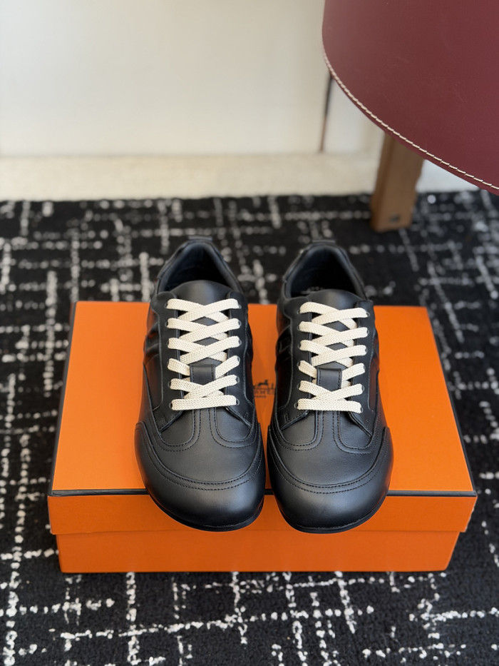 HER*MES SNEAKER HM1028-200