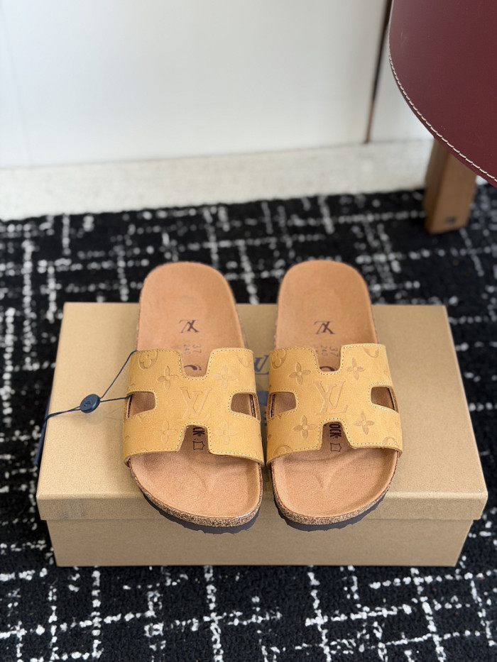 1*V SLIPPERS 11V0107-135