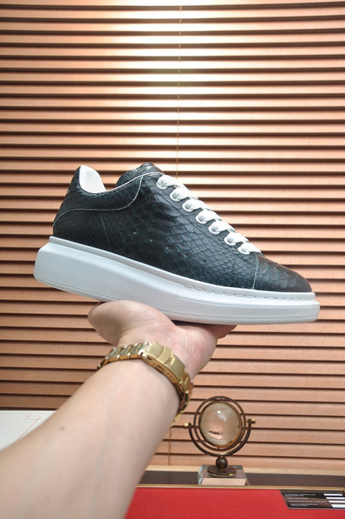A1EXANDER M*QUEEN SNEAKERS WHGP7-102