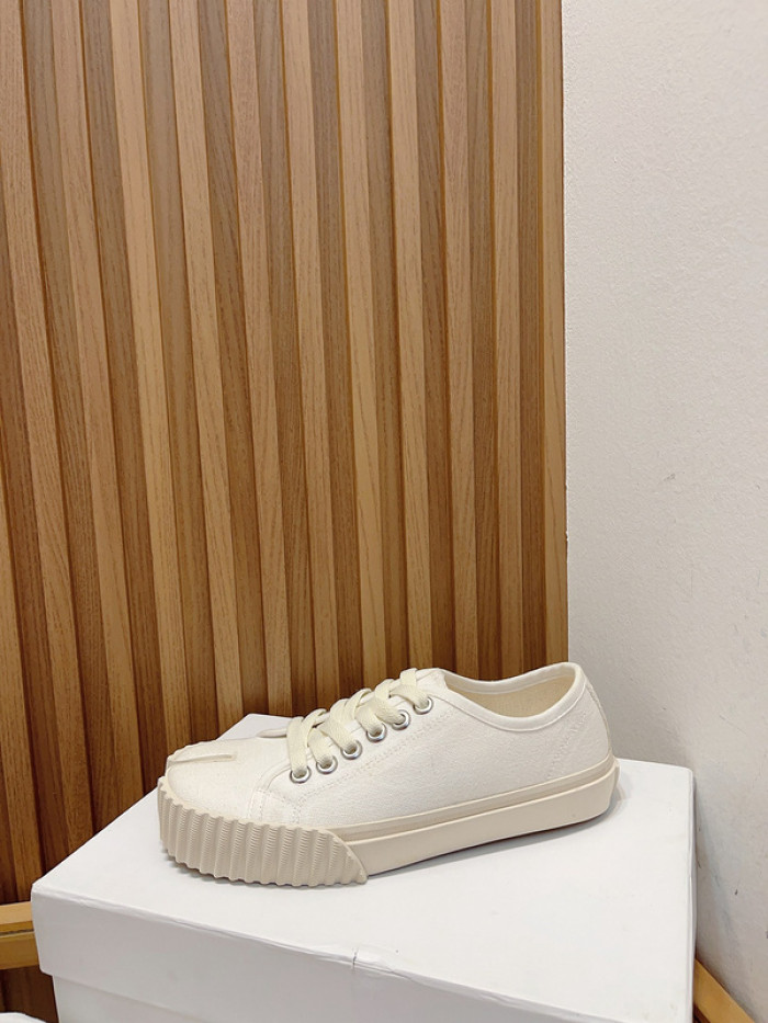 1V SNEAKERS 1V0425-003