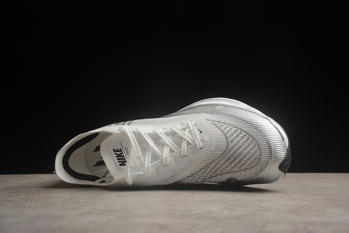 nike zoomx vaporfly next% 2 