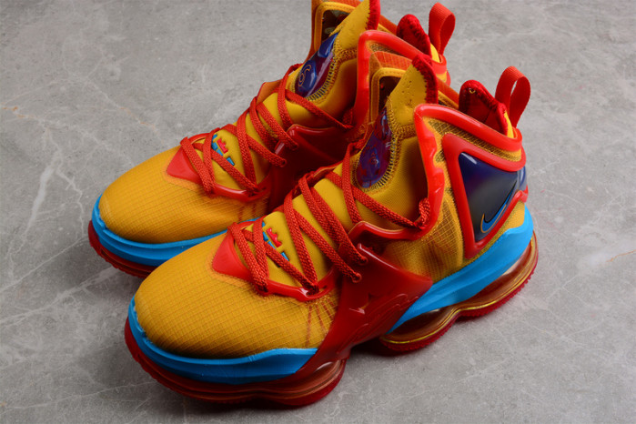 nike lebron 19 tune squad dc9342-800
