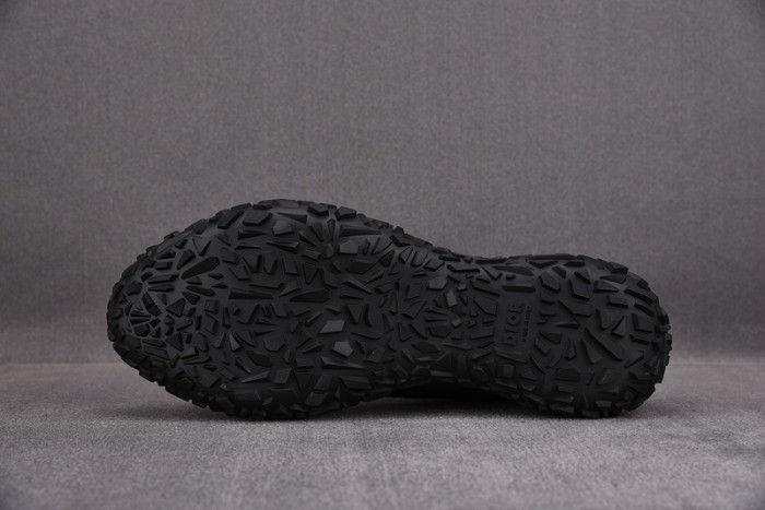 d10r b28 sneakers high top