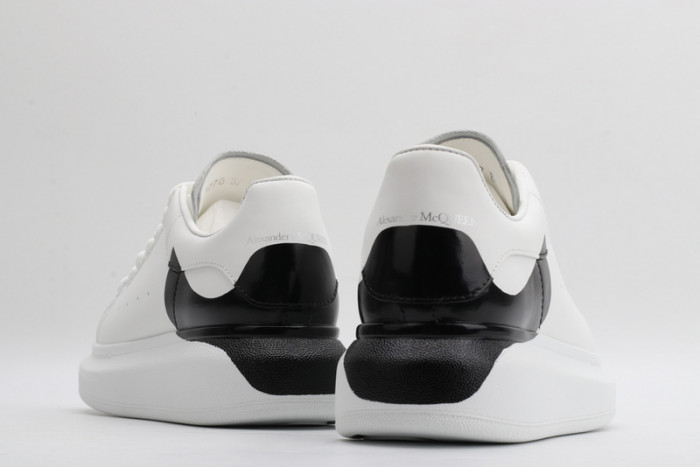 A1exa*der Mcqv*en SNEAKERS MC5563-033