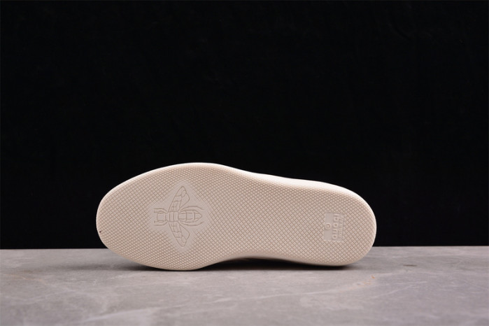 G*u*i low-top sneaker gu0613-027