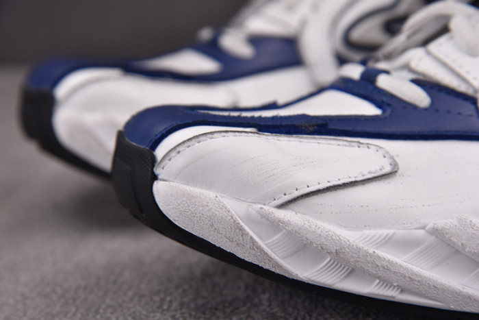 BLCG Sneaker 825418 WDWTS 1973