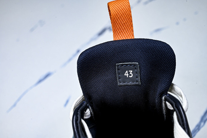 HER*MES SNEAKER HM1028-179
