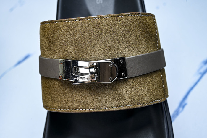 He*mes Slide CU526-2195