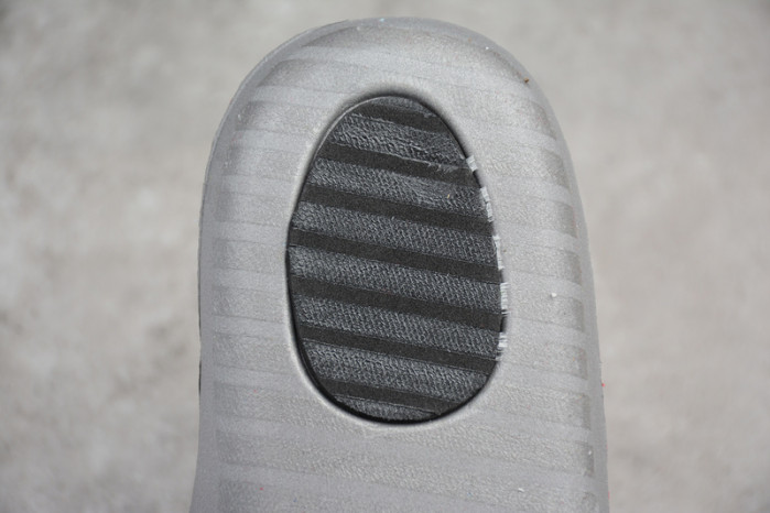 NIKE SUPREME AIR FORCE 1 ONE HIGH HI WHITE WORLD FAMOUS 698696-100