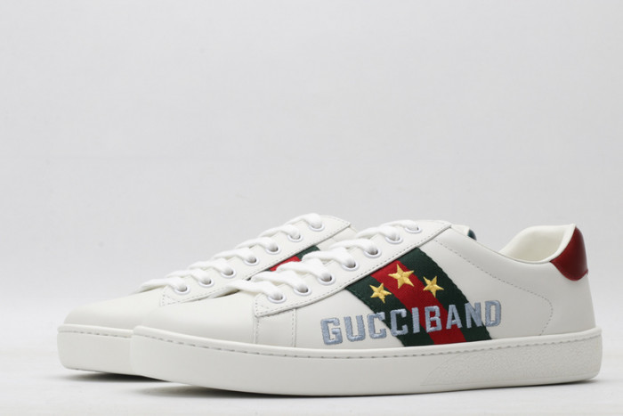 G*u*i ace embroidered low-top sneaker 603693 0fi10 9069