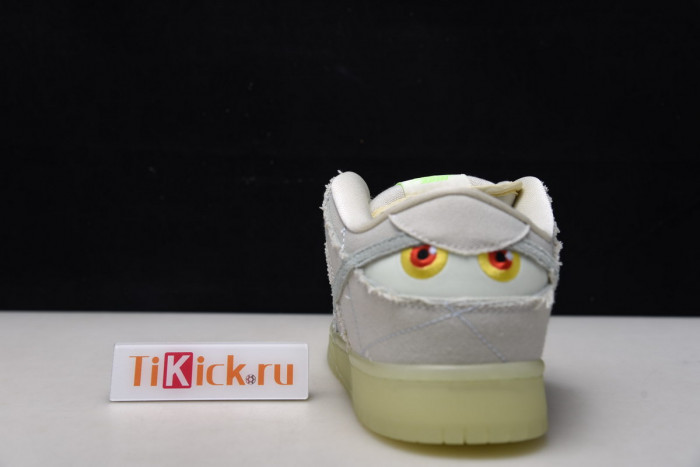 nike sb dunk low mummy - dm0774-111