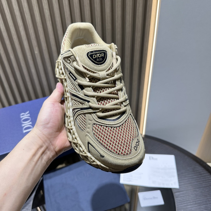 D10R SHOES B35 B35-007