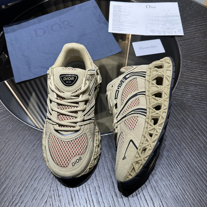 D10R SHOES B35 B35-007
