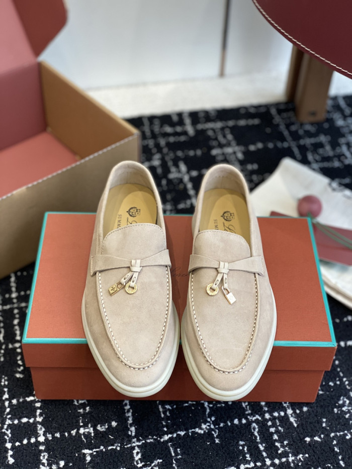 L0r0 P1ana Loafer