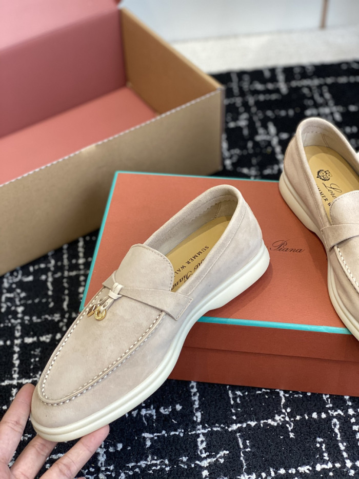 L0r0 P1ana Loafer