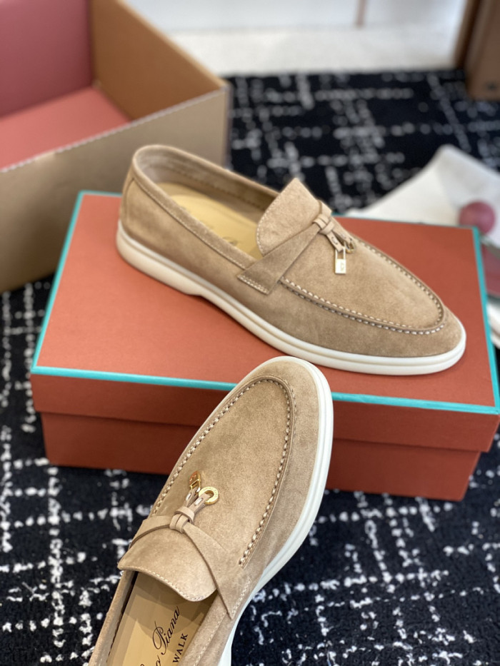 L0r0 P1ana Loafer