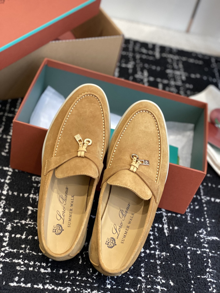 L0r0 P1ana Loafer
