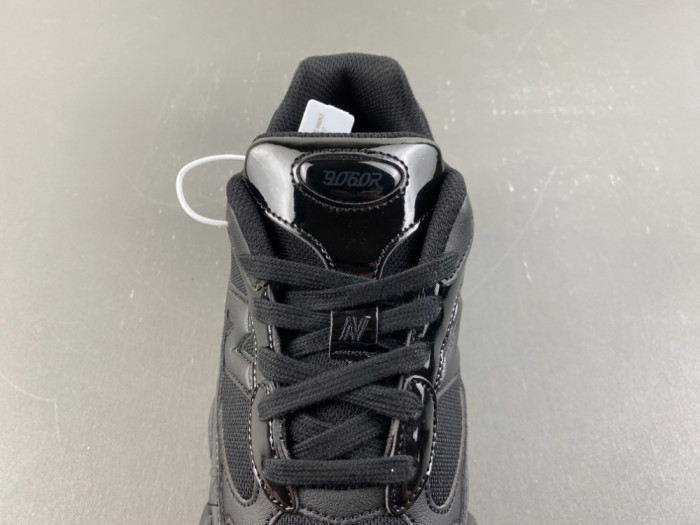 New Ba1an*e 9060R Black U90603BQ