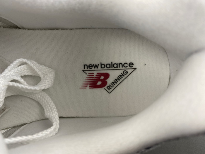New Ba1an*e 9060 Red/White/Blue U90603MT