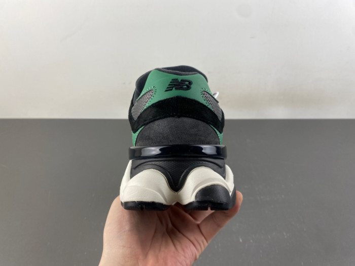 New Ba1an*e 9060 Black Outfield U906054Q