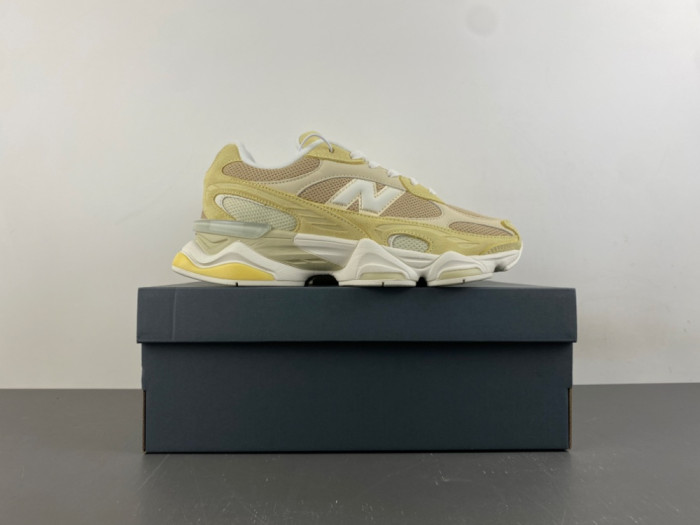 New Ba1an*e Wmns 9060R 