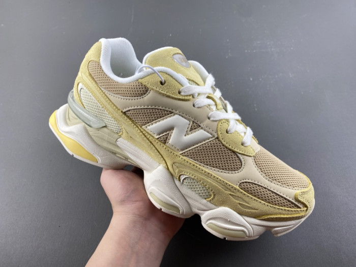 New Ba1an*e Wmns 9060R 