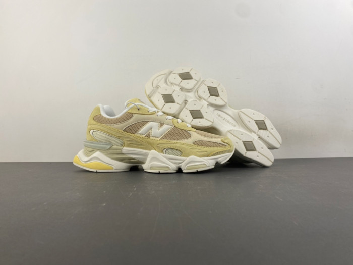 New Ba1an*e Wmns 9060R 